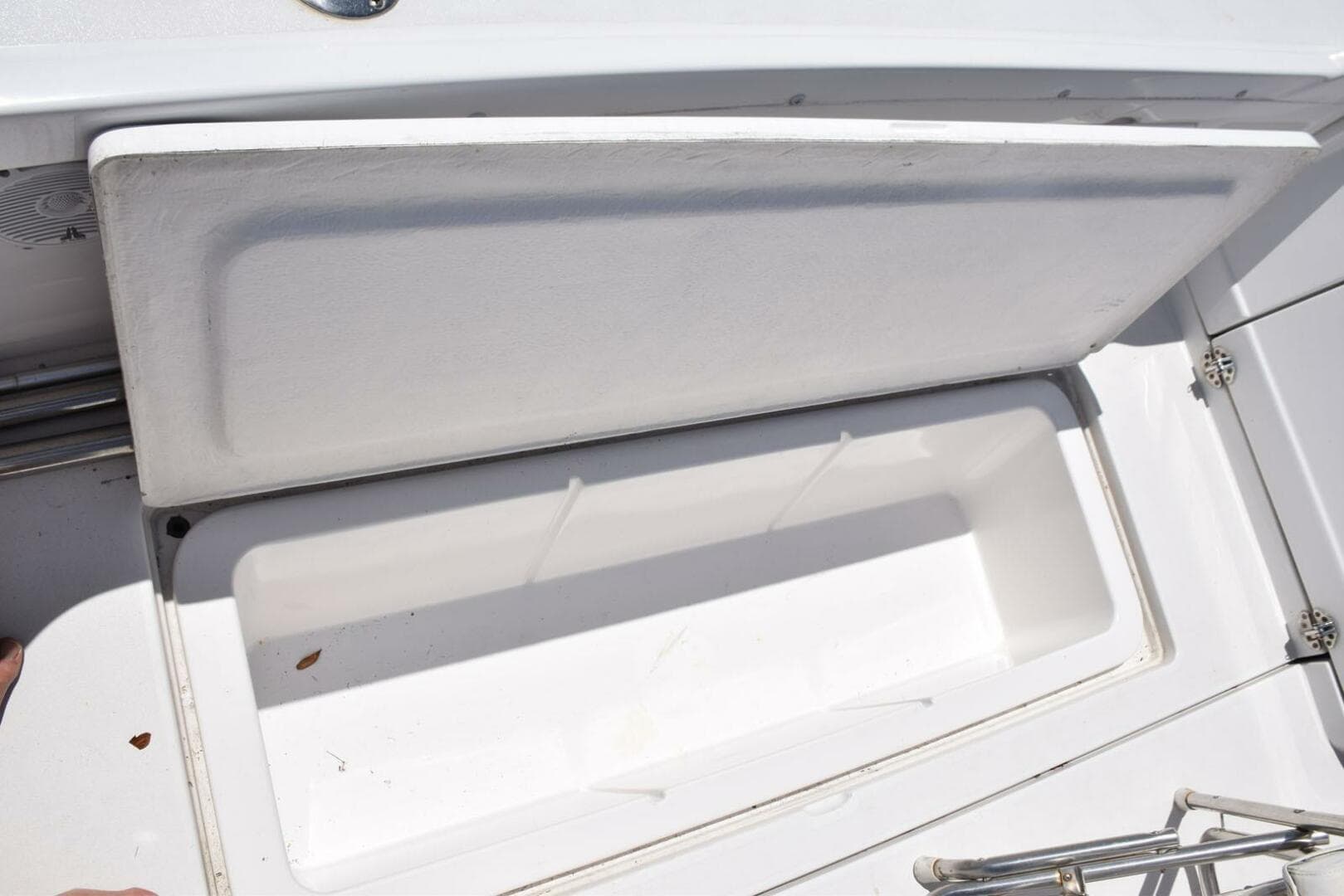 1976 Bertram Flybridge Cruiser — photo 48