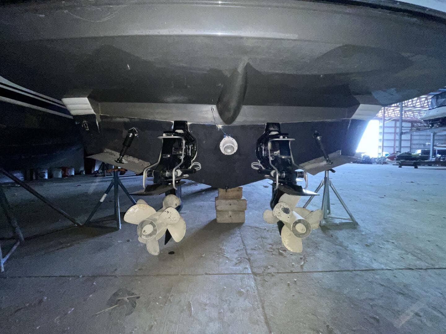 2013 Rinker 310 Express Cruiser — photo 47