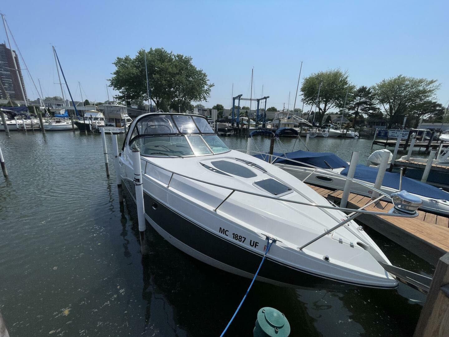 2013 Rinker 310 Express Cruiser — photo 3