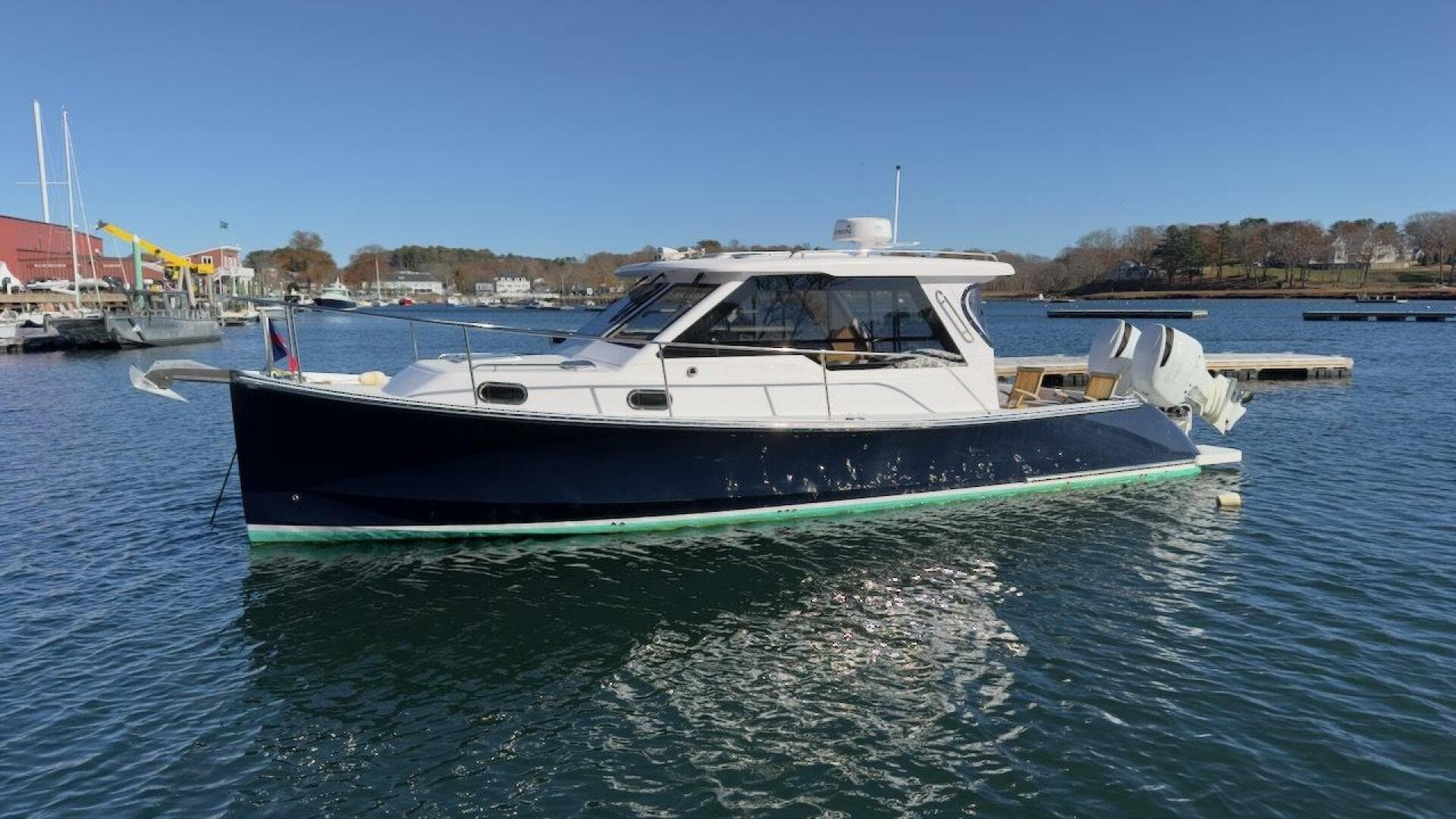 2022 True North 34 Outboard Express — photo 3