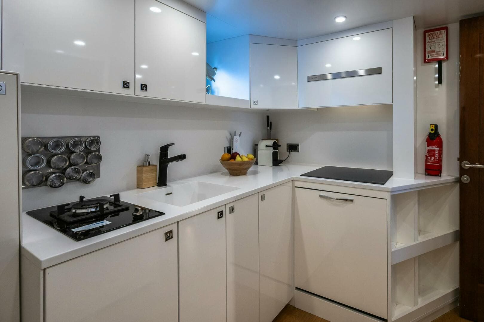 1975 Cantieri Di Lavagna Custom — photo 23