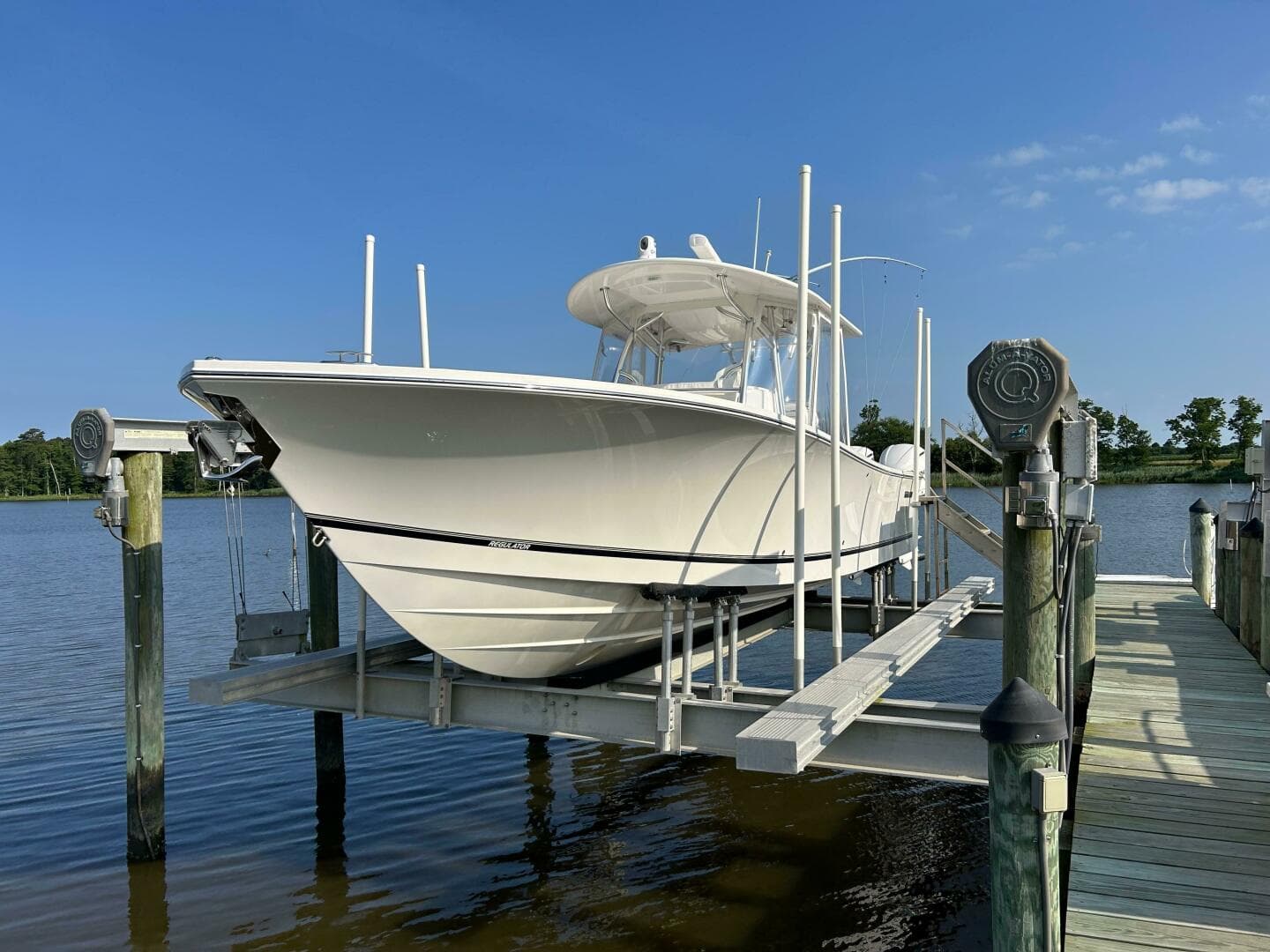 2016 Regulator 34 SS — photo 3