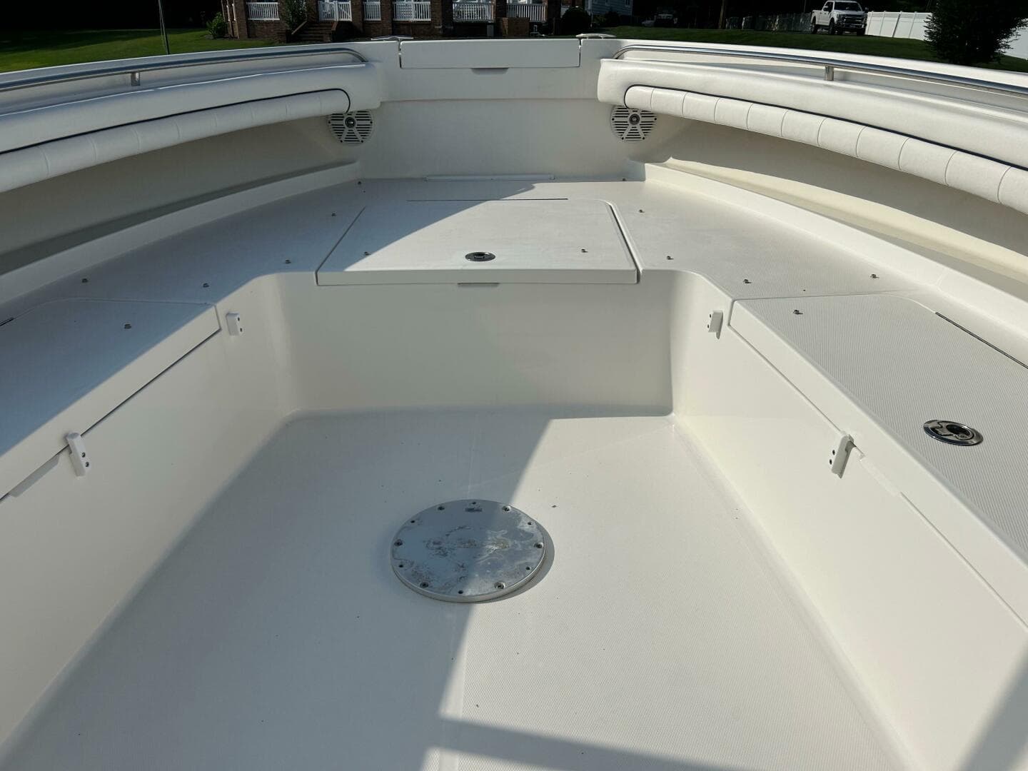 2016 Regulator 34 SS — photo 7