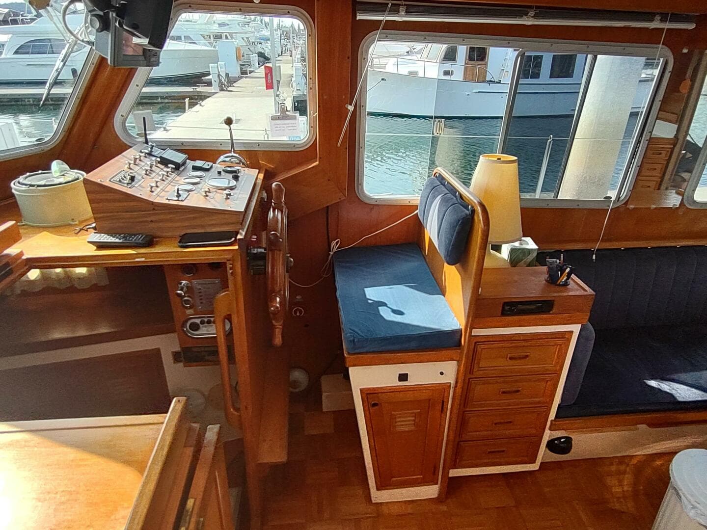 1981 Cheoy Lee 35 Sedan Trawler — photo 27