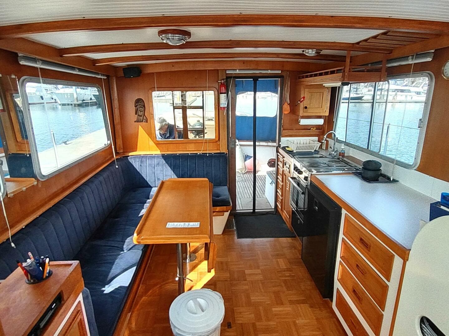 1981 Cheoy Lee 35 Sedan Trawler — photo 30