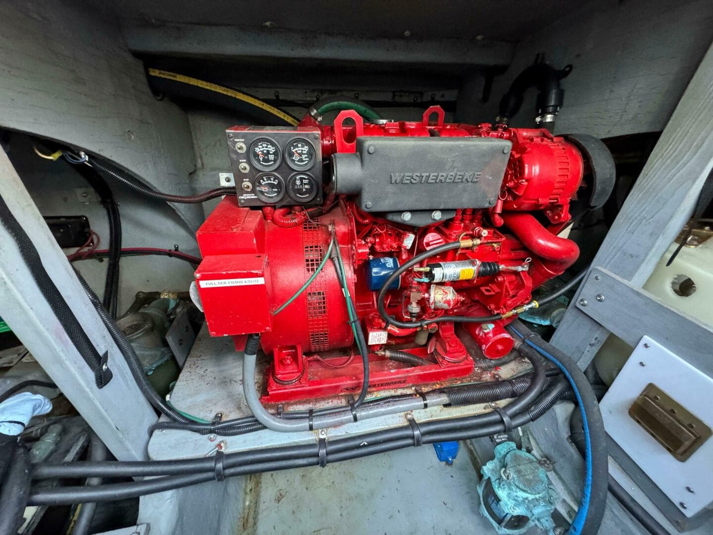 1997 Sea Ray 450 Sundancer — photo 45