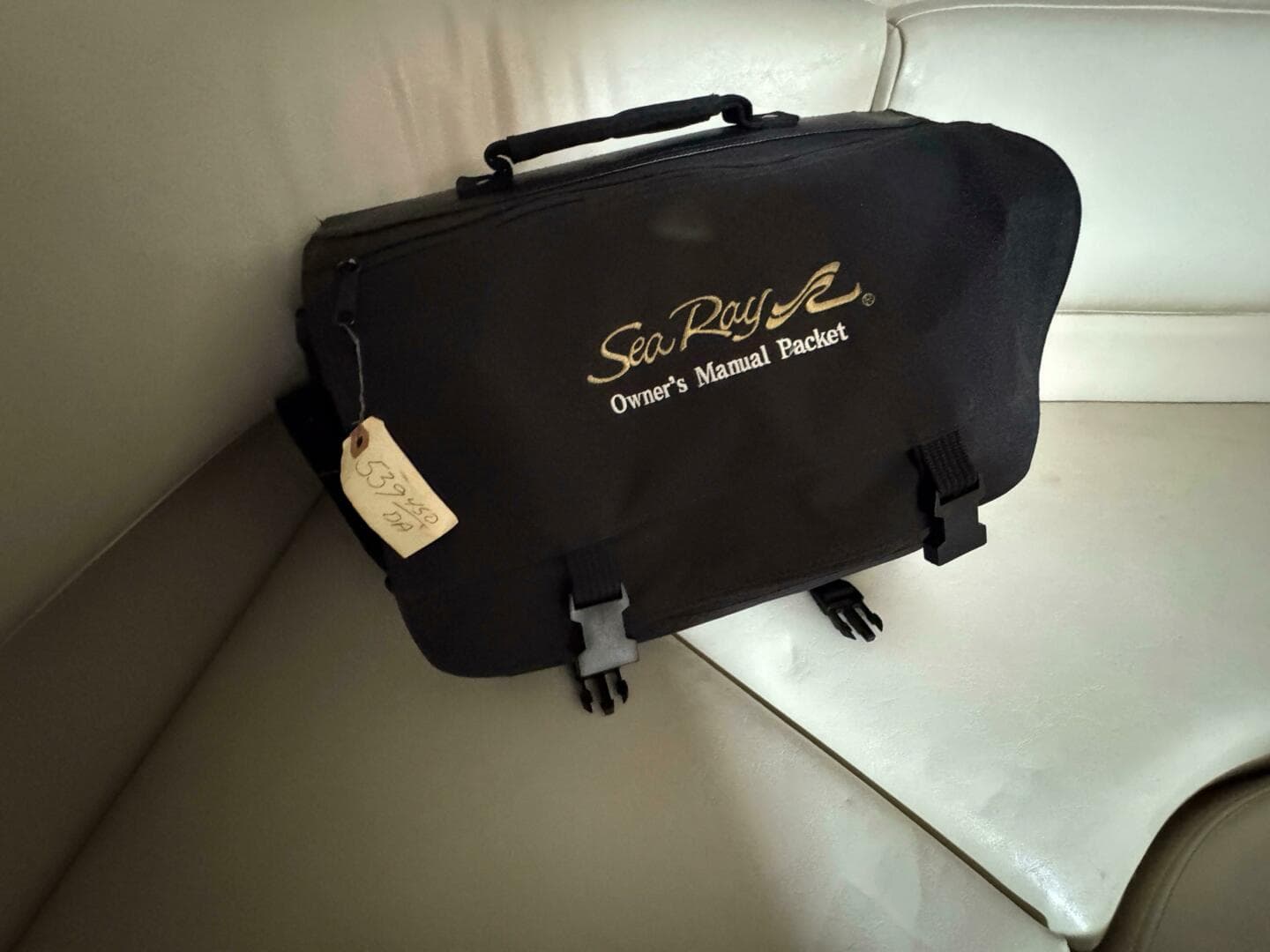 1997 Sea Ray 450 Sundancer — photo 37