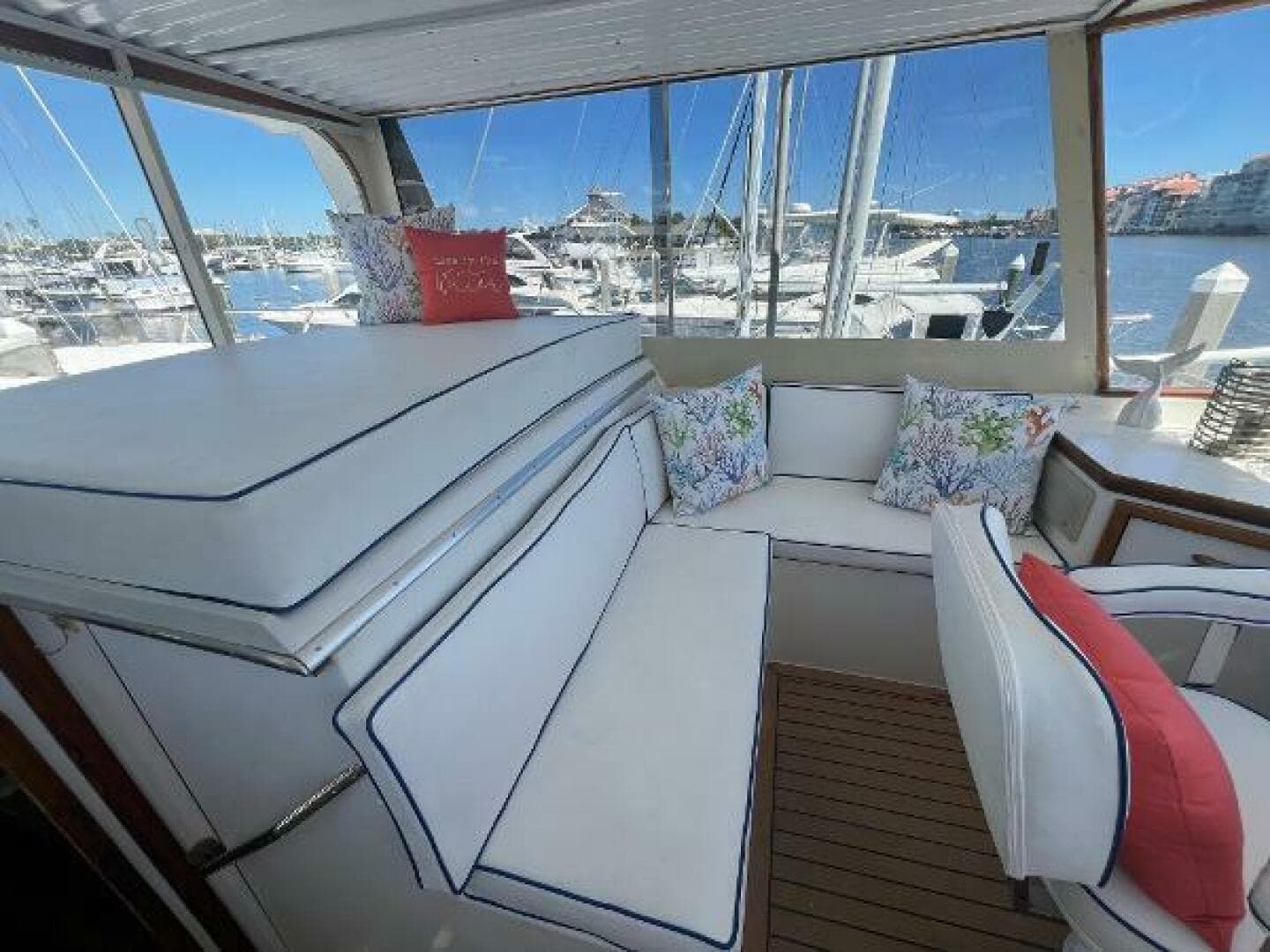 1986 Gulfstar 44 Aft Cabin — photo 19