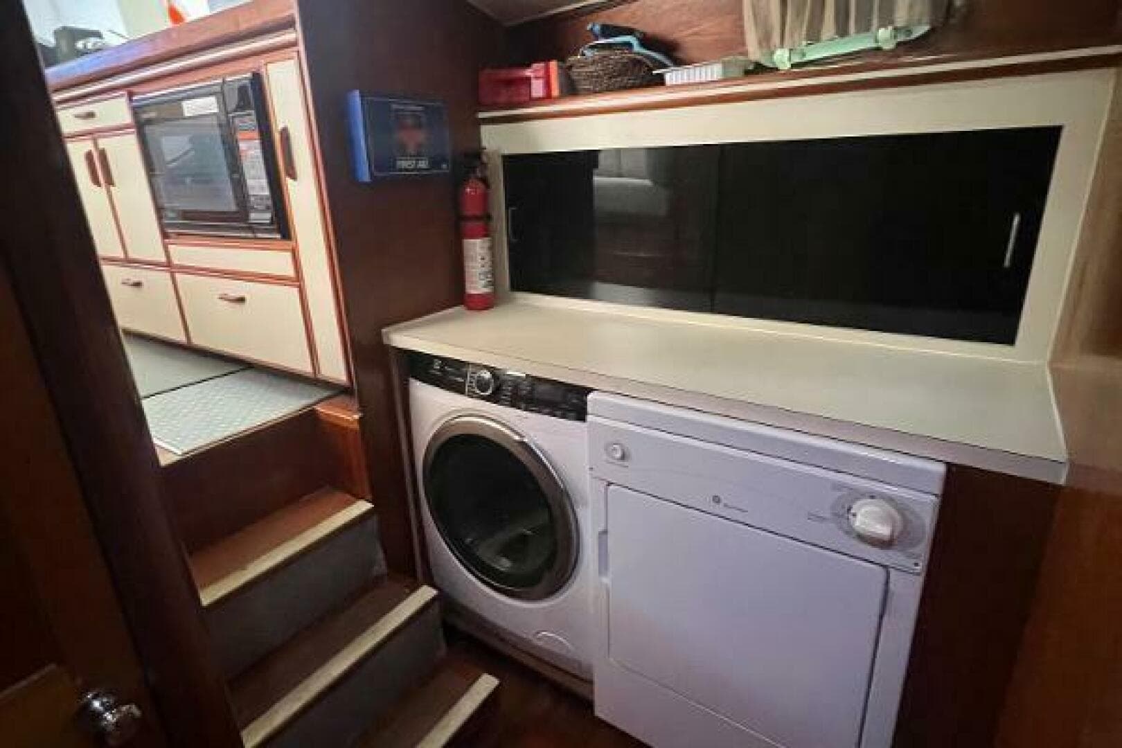 1986 Gulfstar 44 Aft Cabin — photo 32