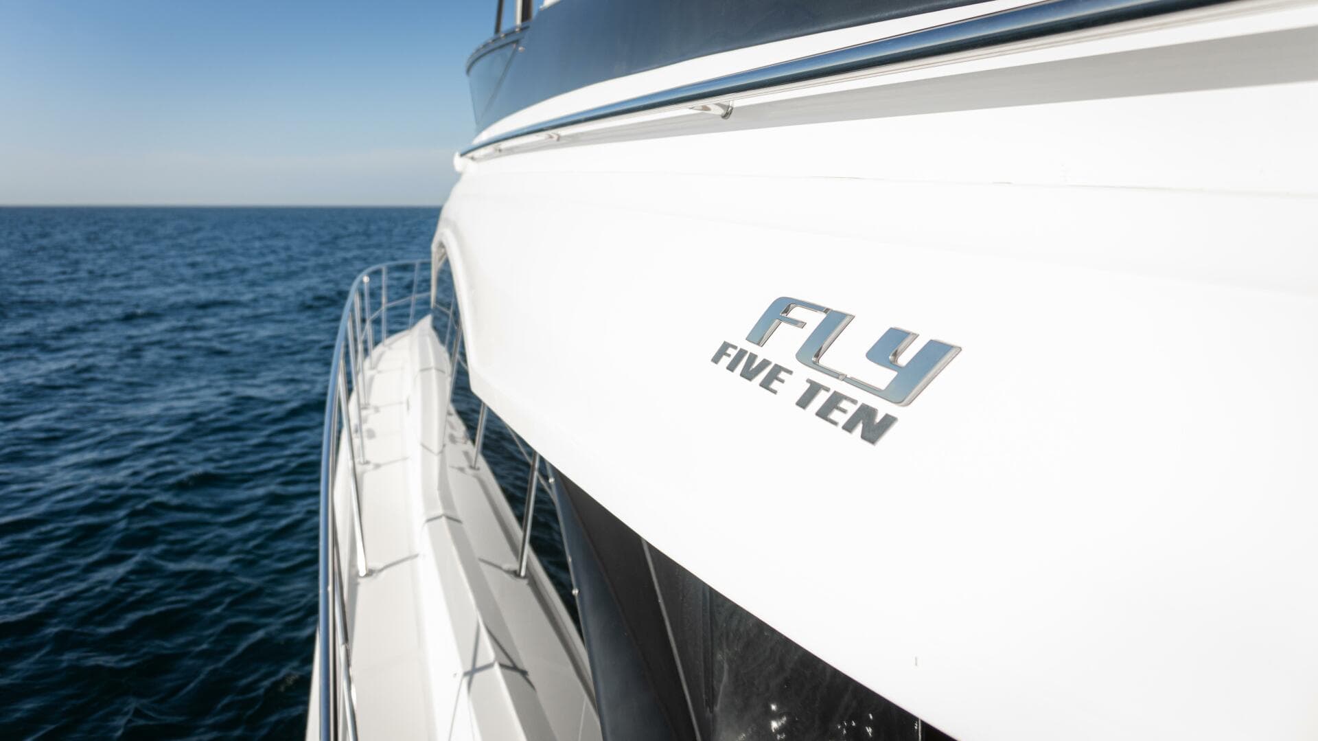 2017 Sea Ray 51 Flybridge — photo 35