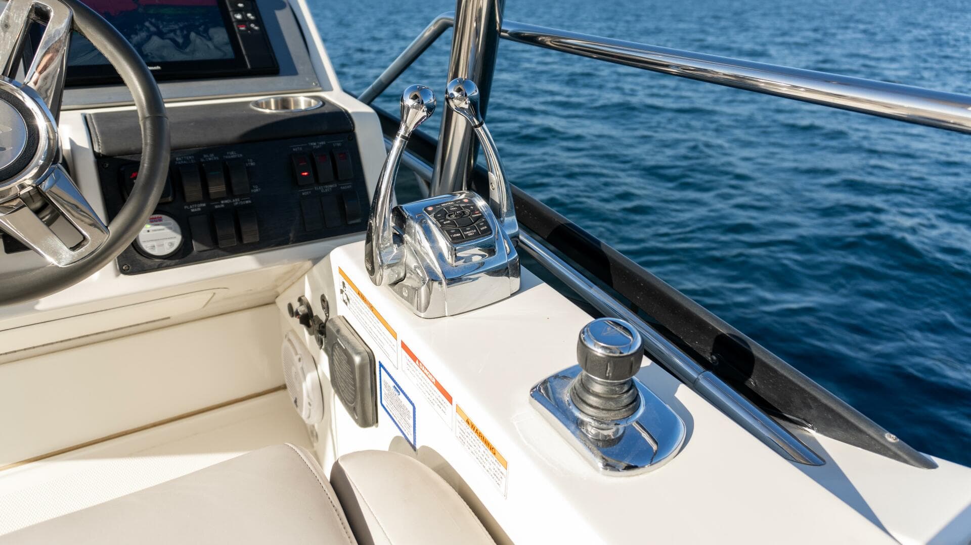 2017 Sea Ray 51 Flybridge — photo 32