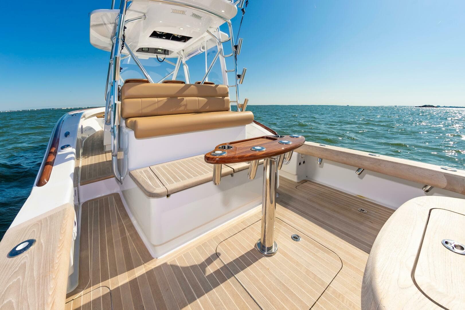 2024 Custom Carolina 38 CC — photo 18