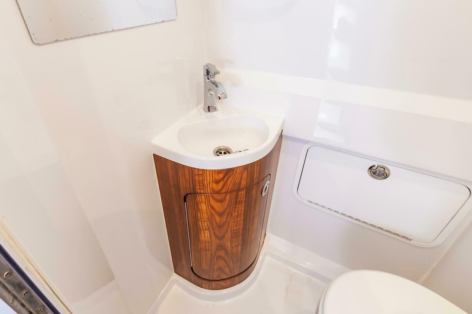 2024 Custom Carolina 38 CC — photo 43