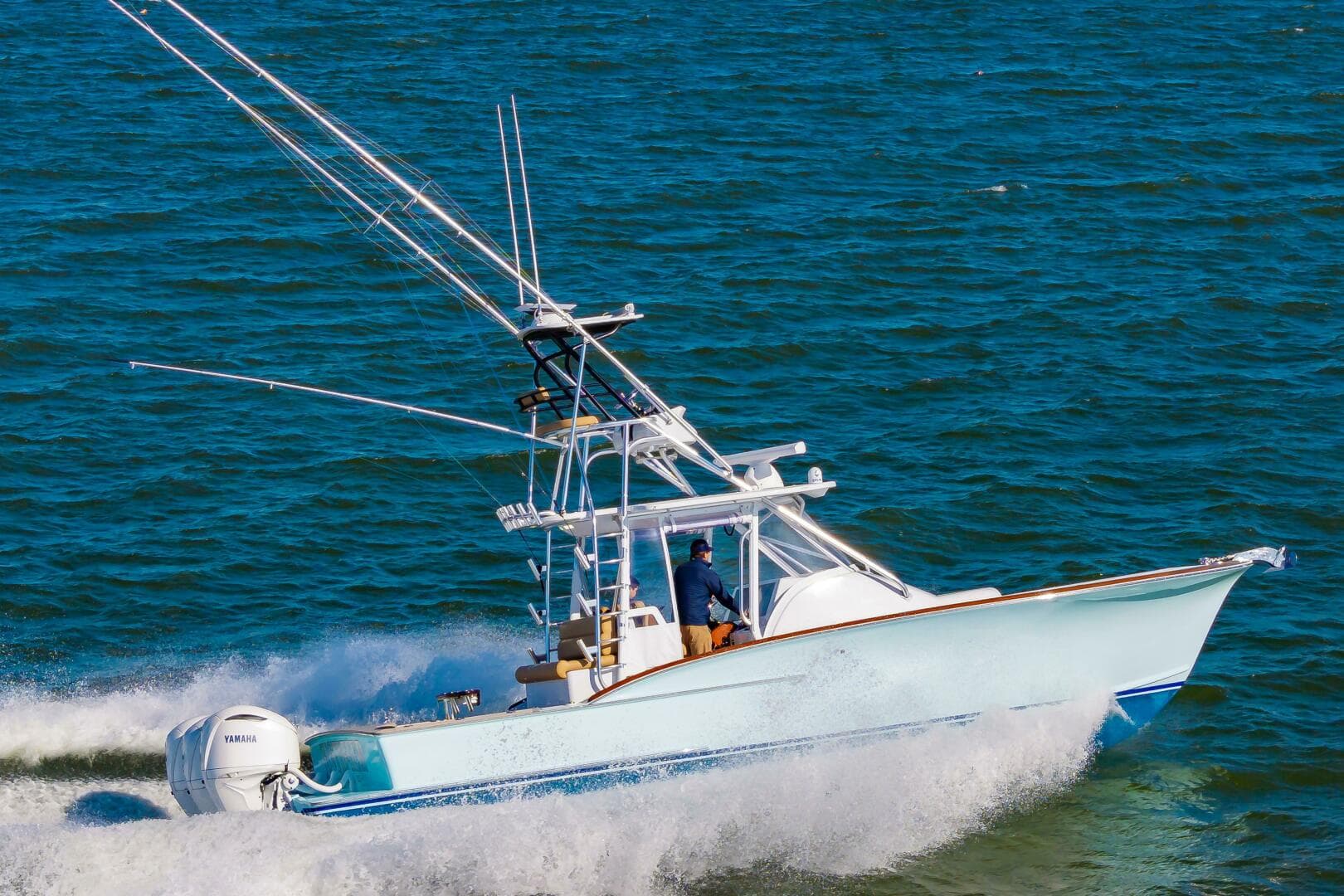 2024 Custom Carolina 38 CC — photo 8