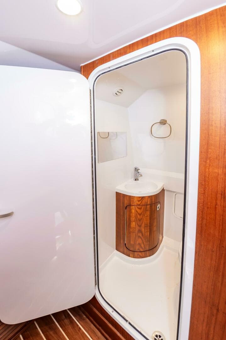 2024 Custom Carolina 38 CC — photo 40