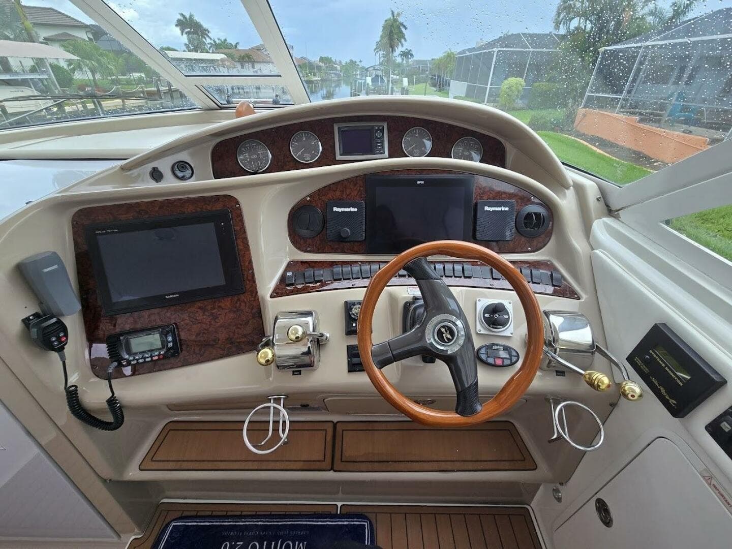 2004 Sea Ray 480 — photo 6