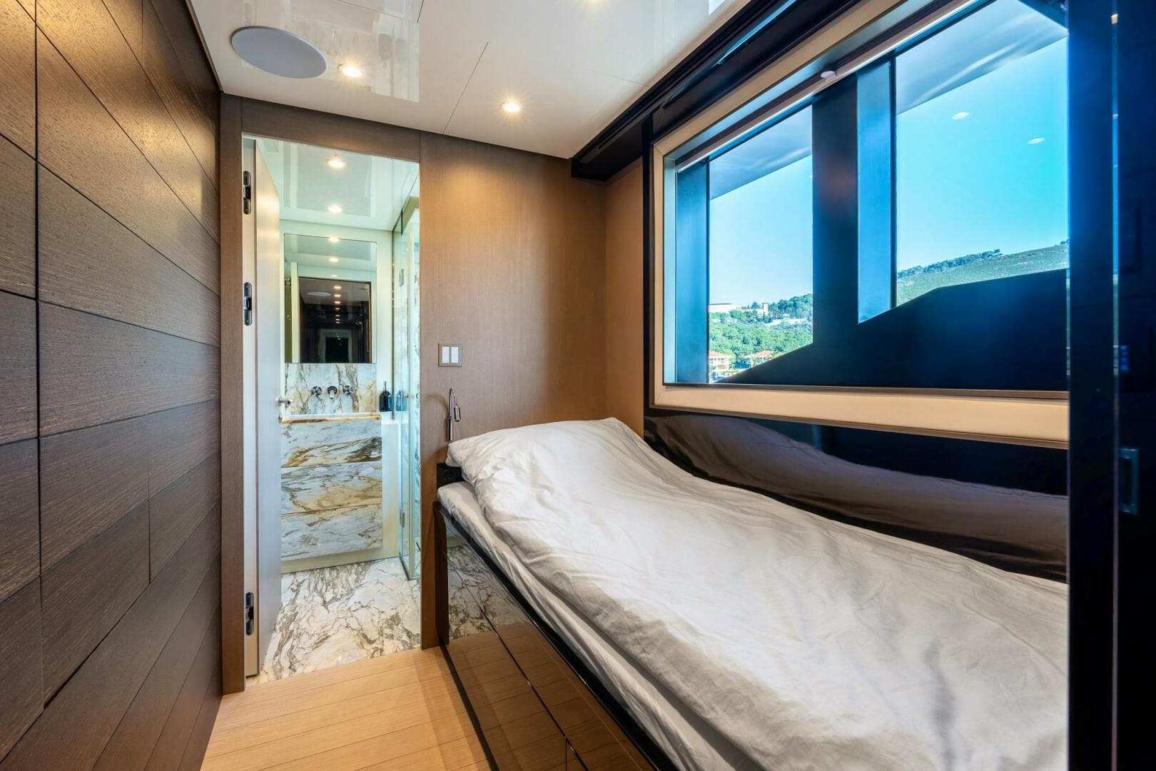 2024 Aes Yacht — photo 40