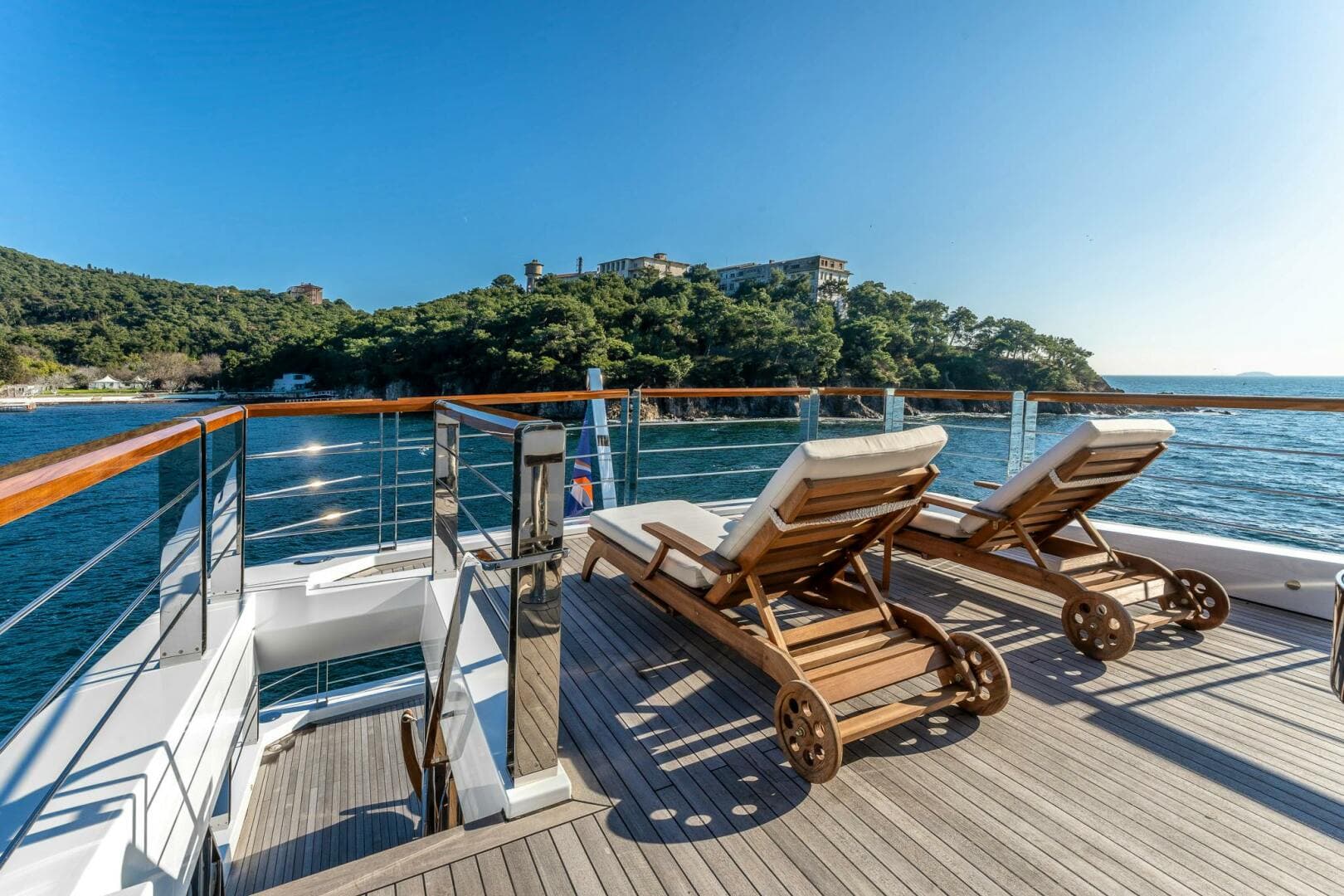 2024 Aes Yacht — photo 13