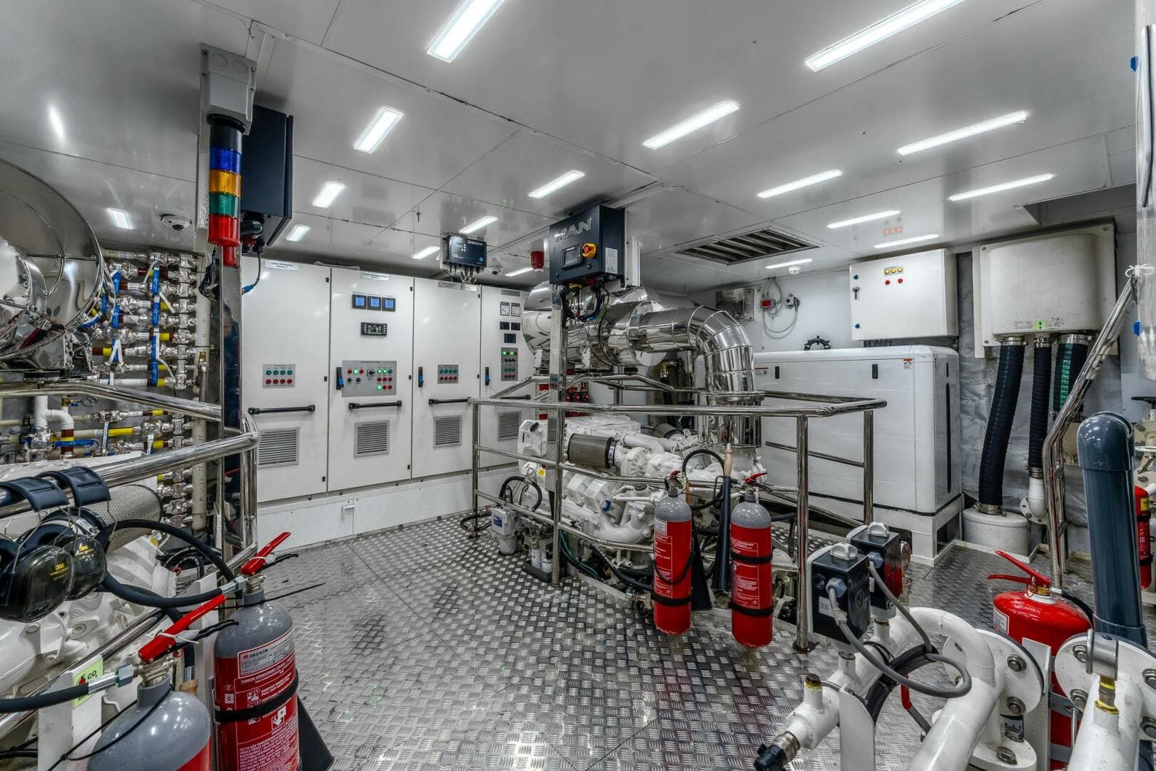 2024 Aes Yacht — photo 47