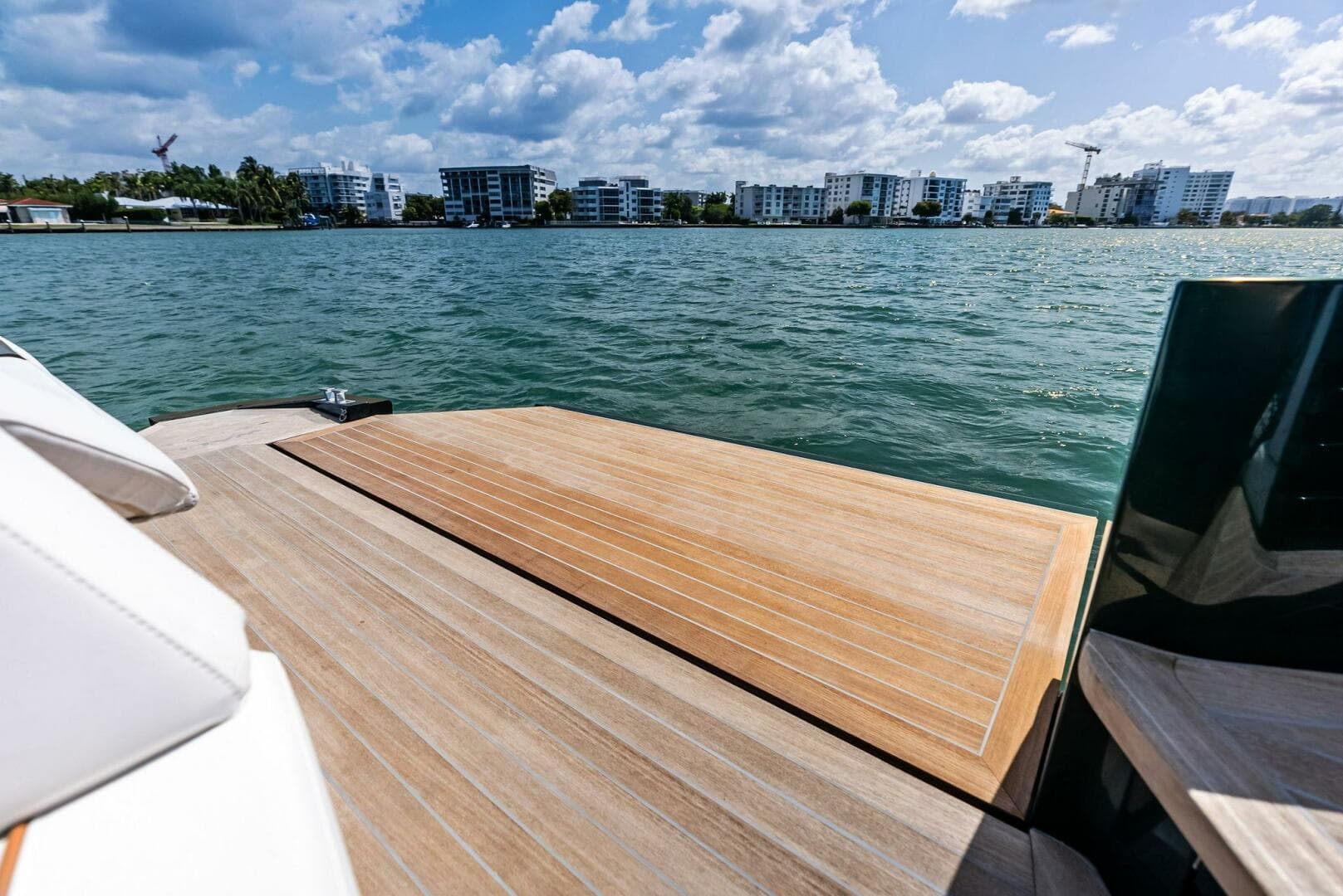 2023 Wally Tender 43X — photo 37