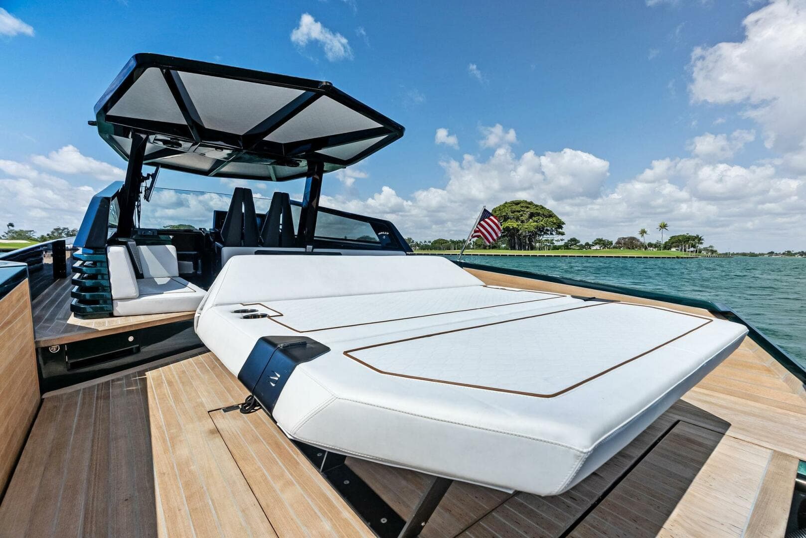 2023 Wally Tender 43X — photo 32