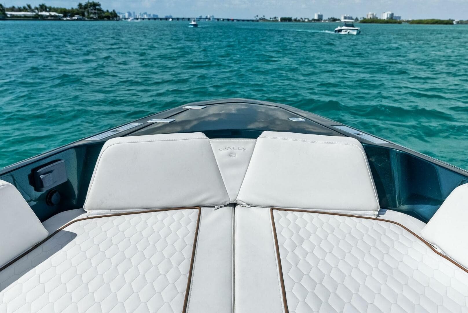 2023 Wally Tender 43X — photo 14