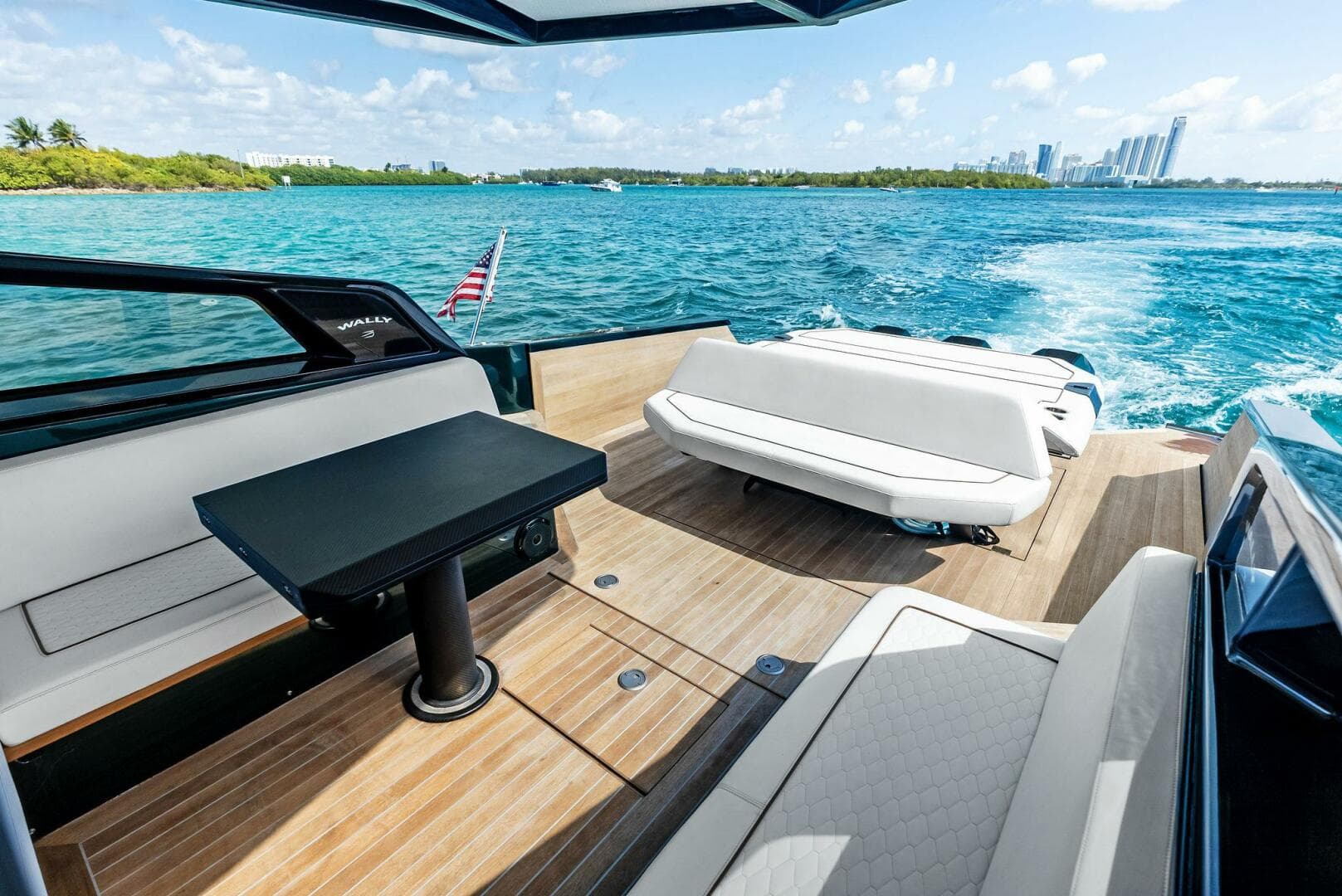 2023 Wally Tender 43X — photo 34