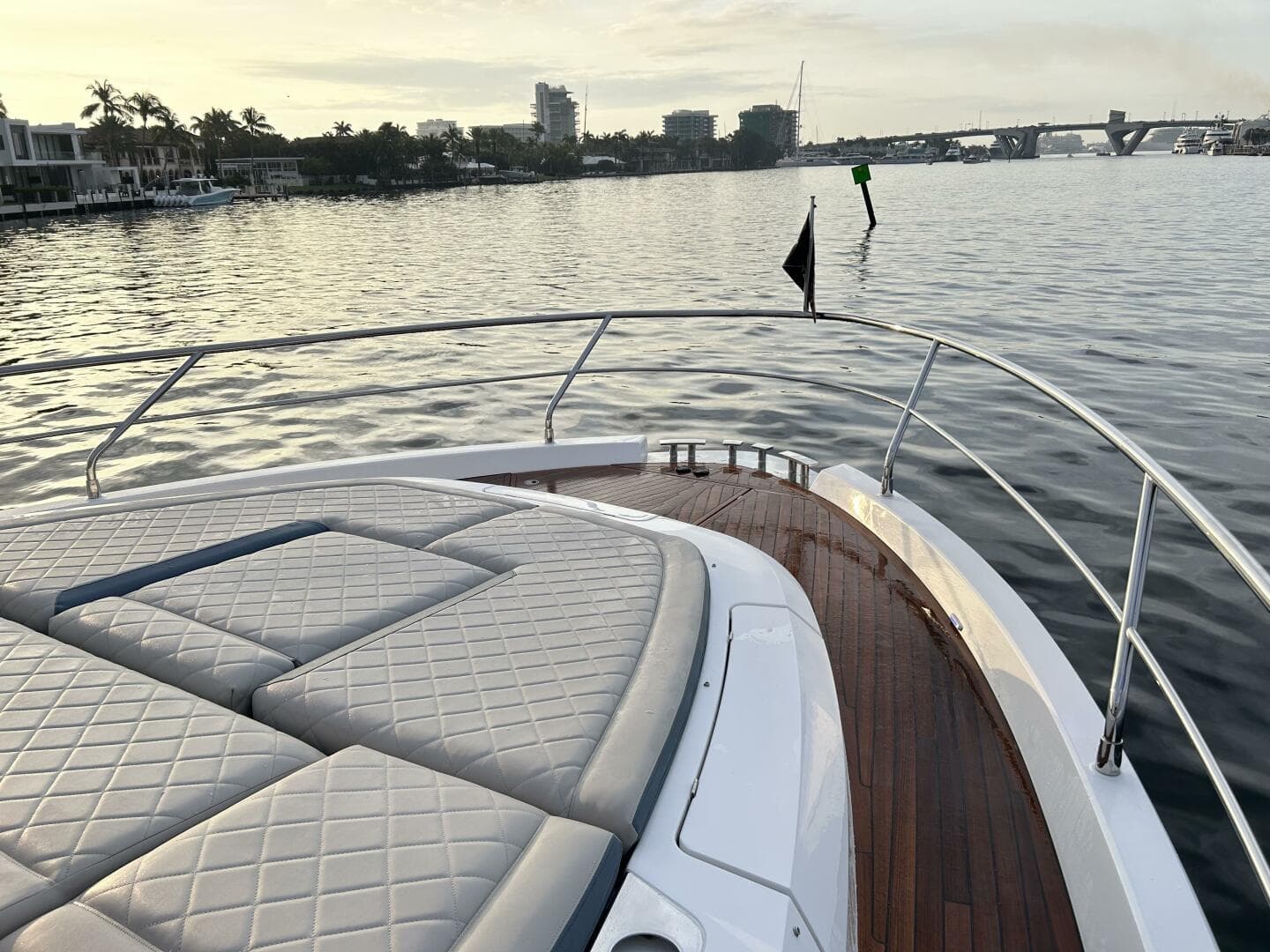 2024 Fairline Squadron 68 — photo 31