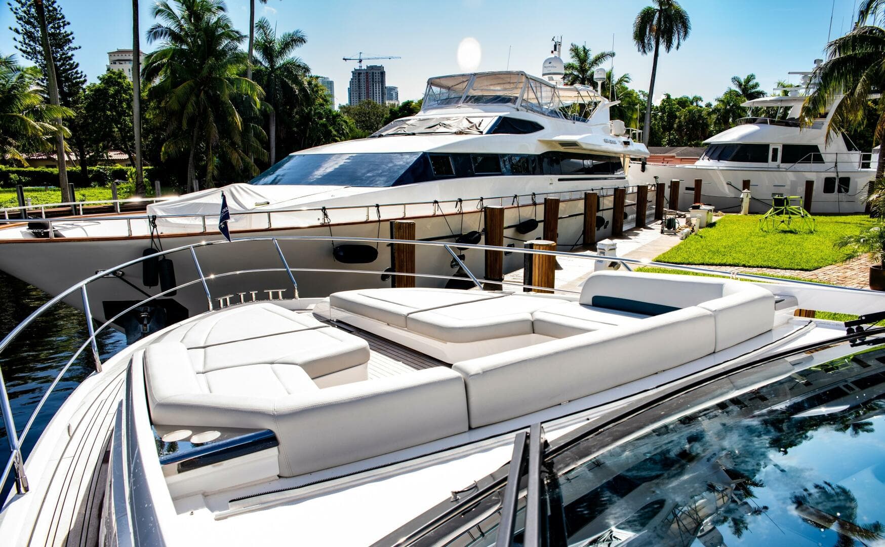 2023 Fairline Phantom 65 — photo 29