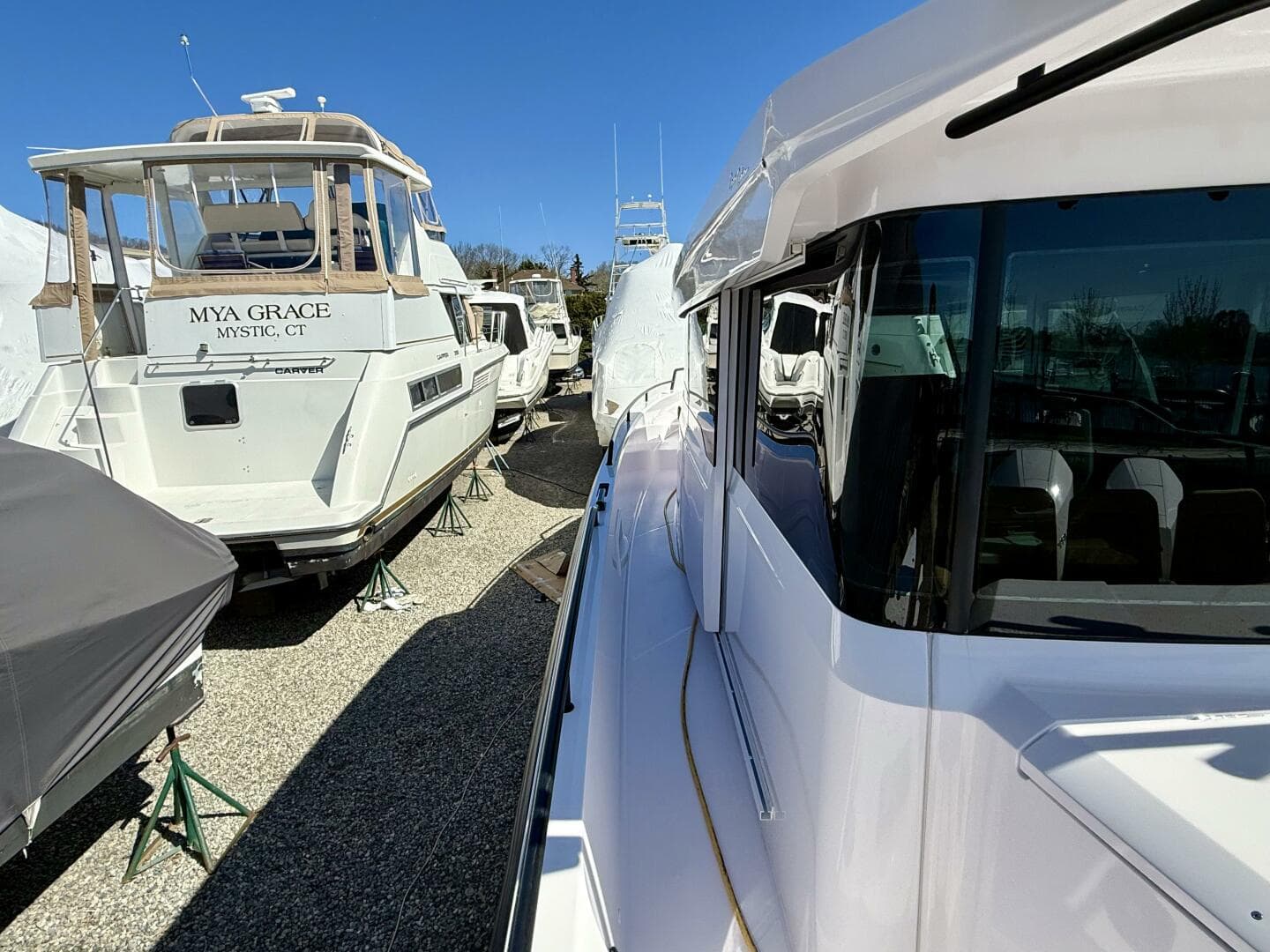 2021 Axopar 37 — photo 13