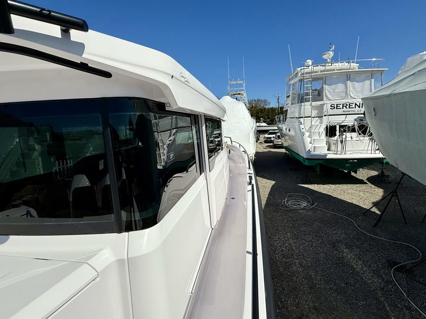 2021 Axopar 37 — photo 14