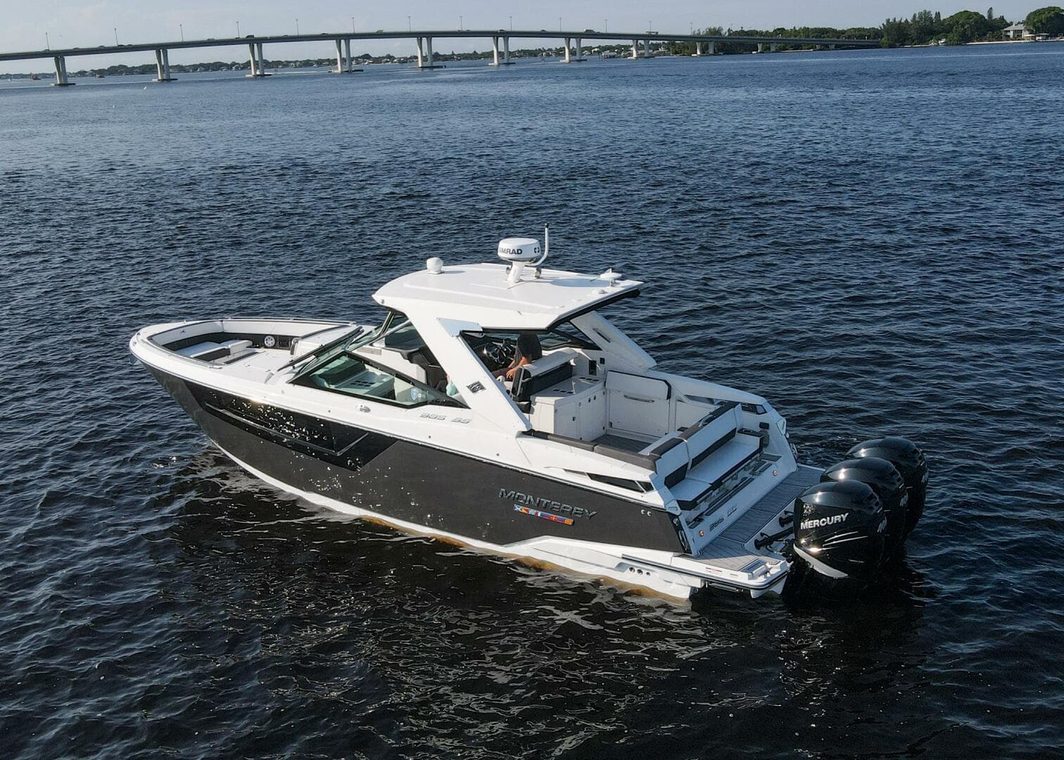 2023 Monterey 385 SS Super Sport — photo 2