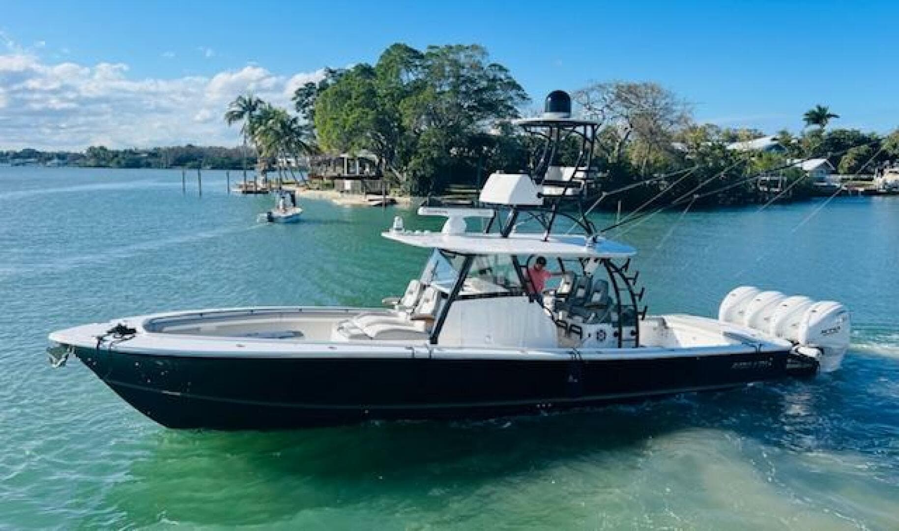 2024 Regulator 41 — photo 2