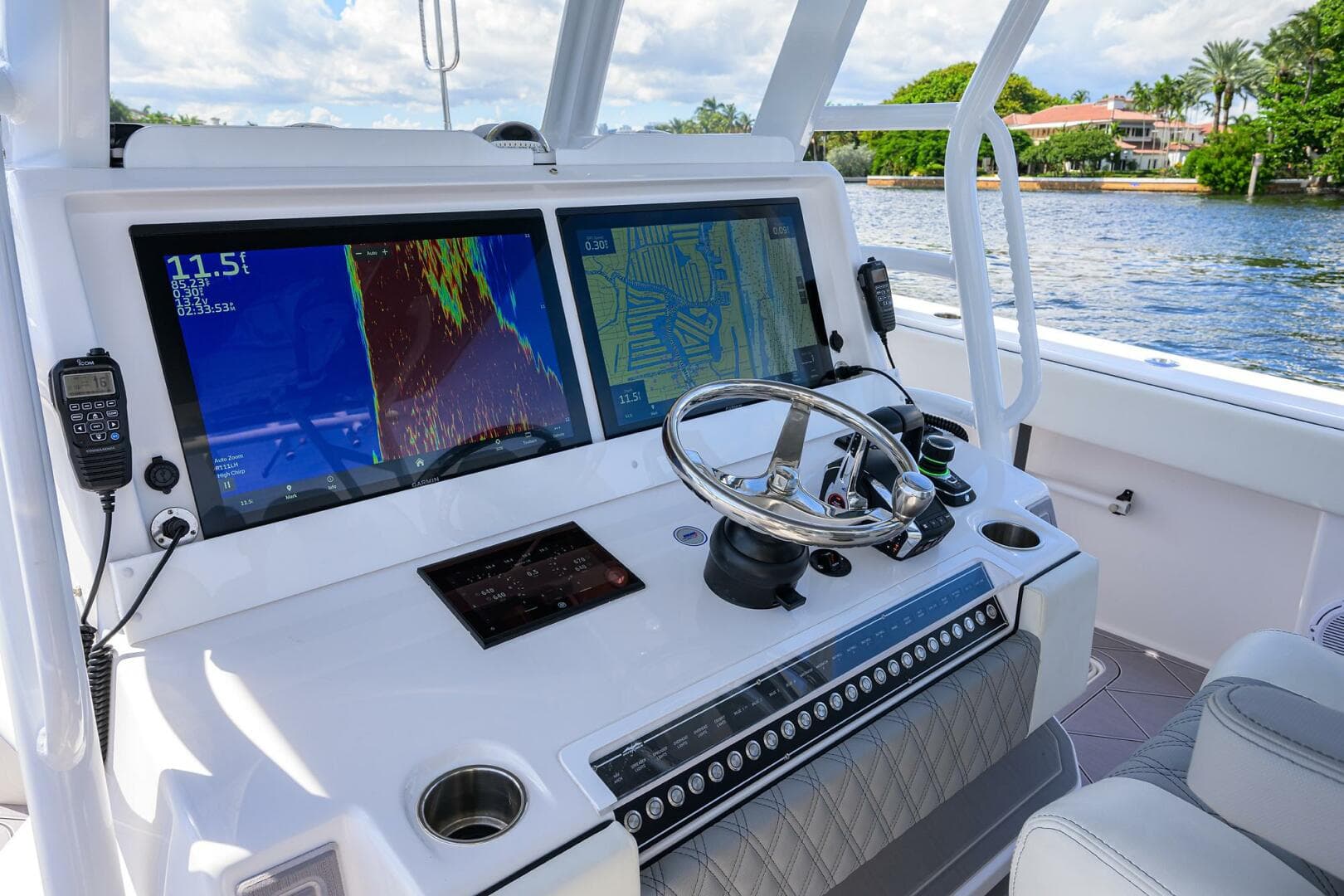 2023 Invincible 46 Catamaran — photo 9