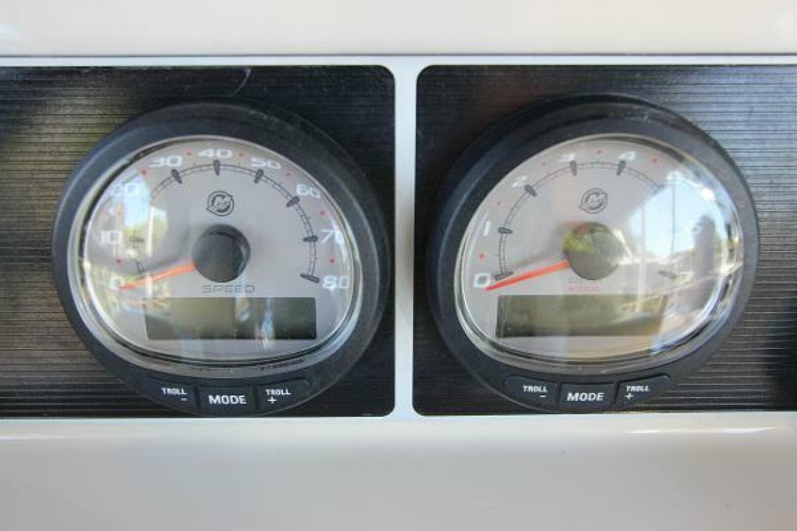 2017 Boston Whaler 270 Dauntless — photo 19