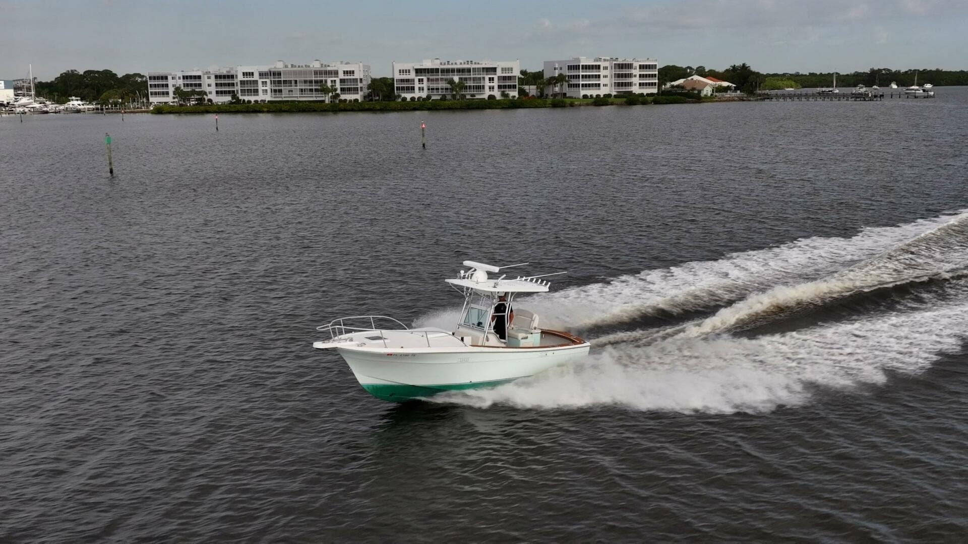 2009 Bimini 24 Center Console — photo 5