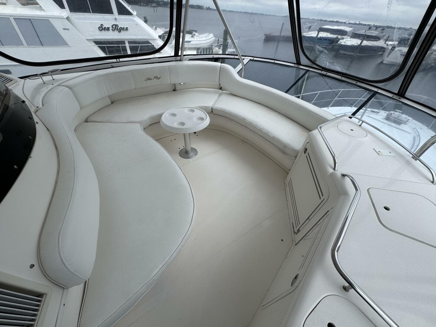 2004 Sea Ray — photo 13