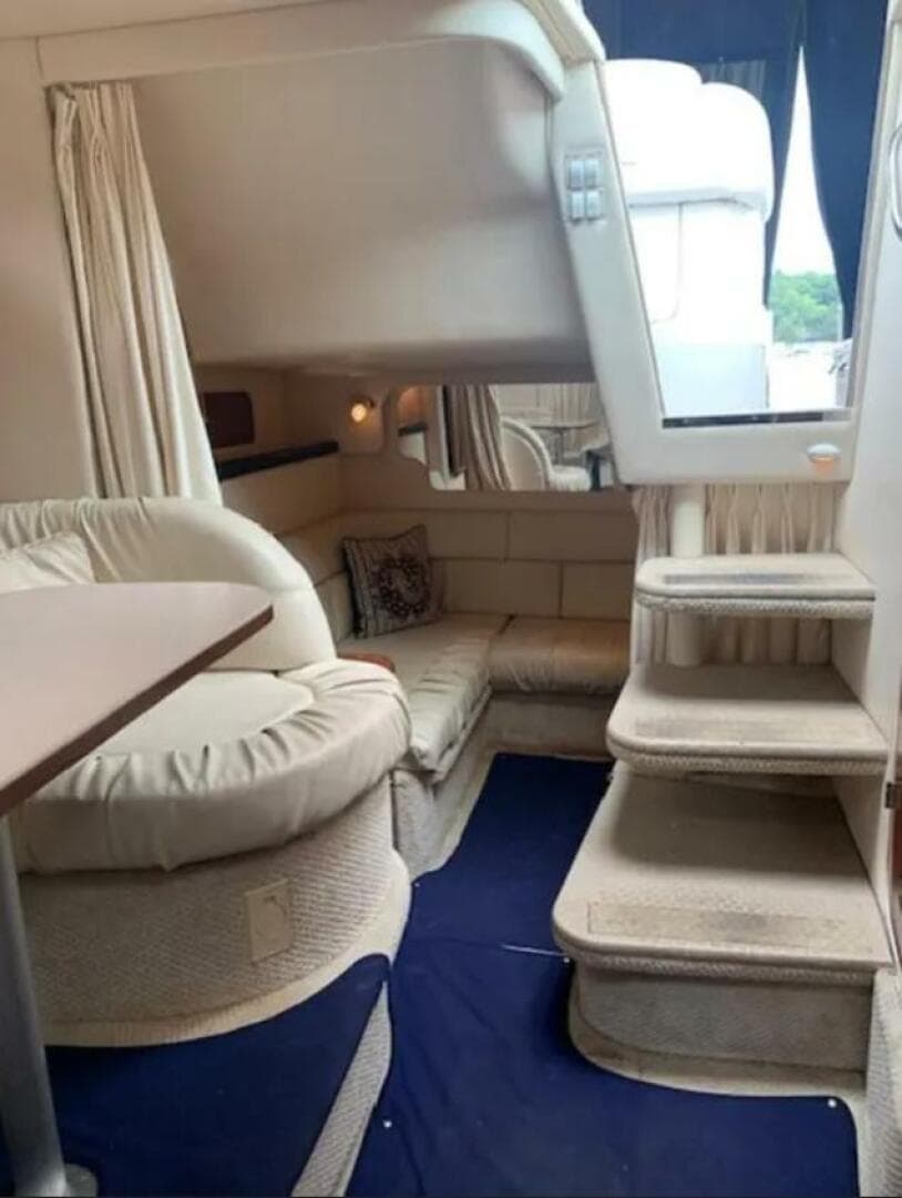 2002 Sea Ray Sundancer — photo 6