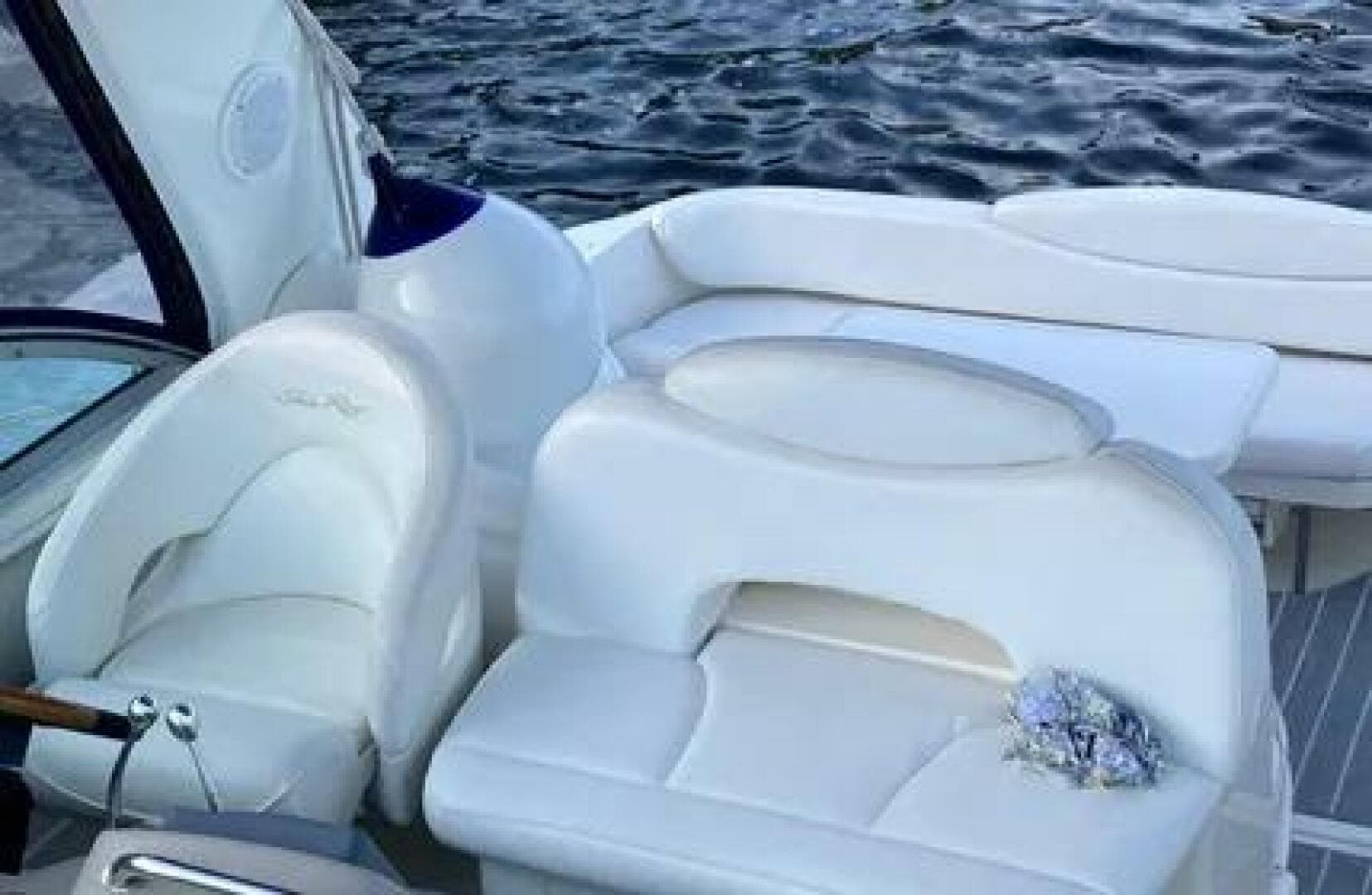 2002 Sea Ray Sundancer — photo 5