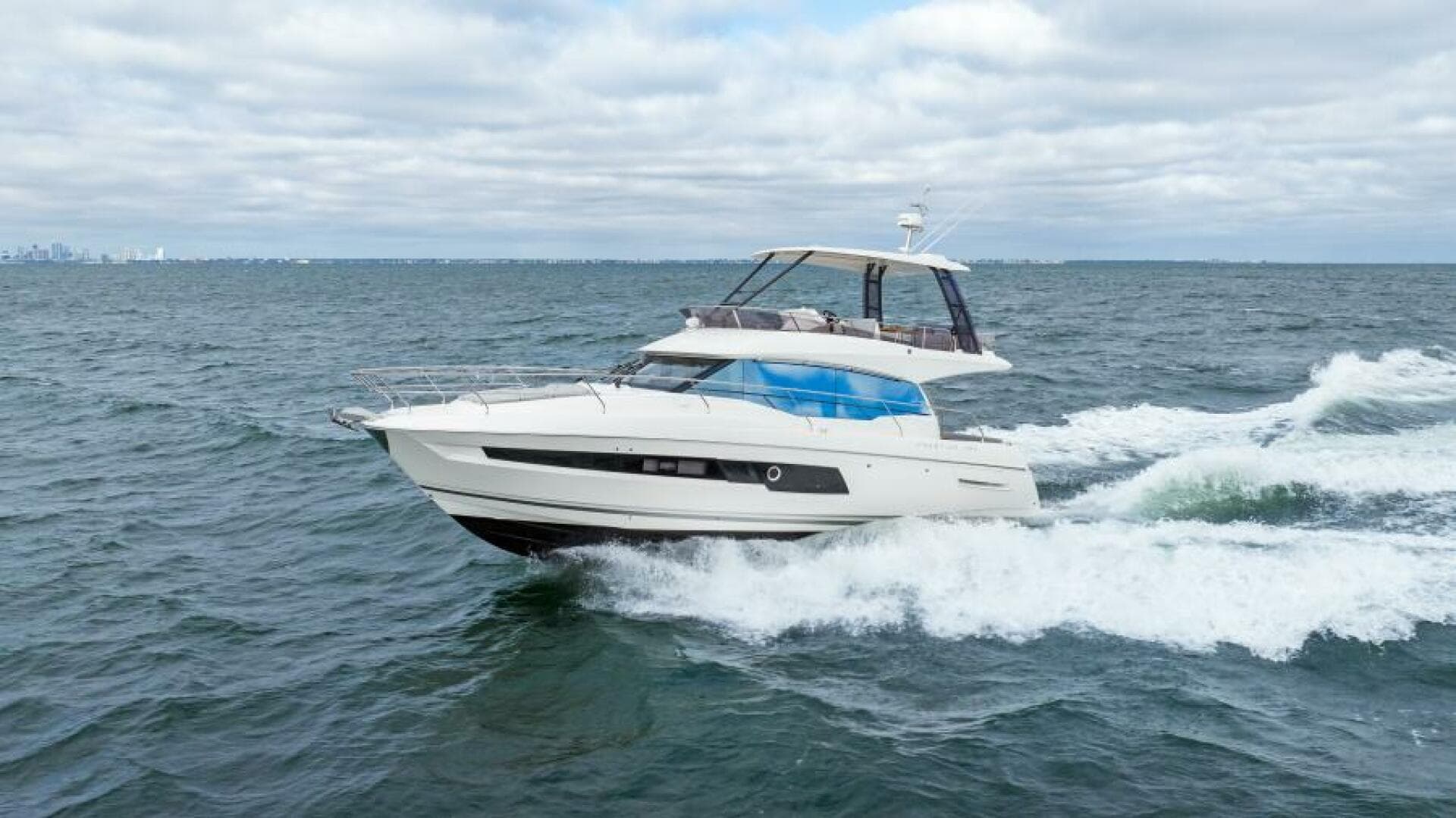 2024 Prestige 460 Flybridge — photo 64