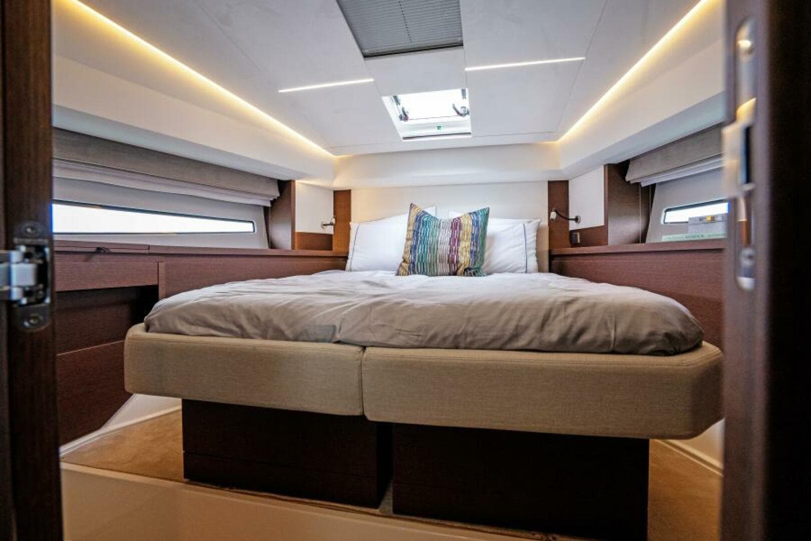 2024 Prestige 460 Flybridge — photo 28