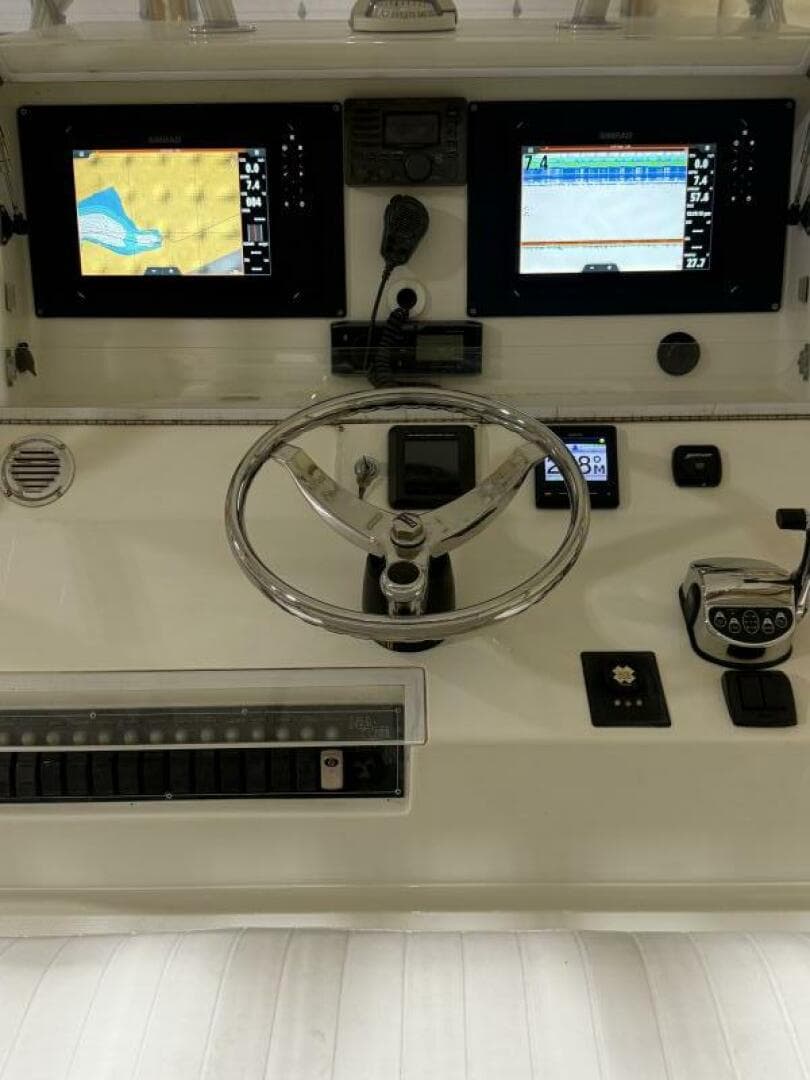 2011 Seavee 340I Open — photo 18