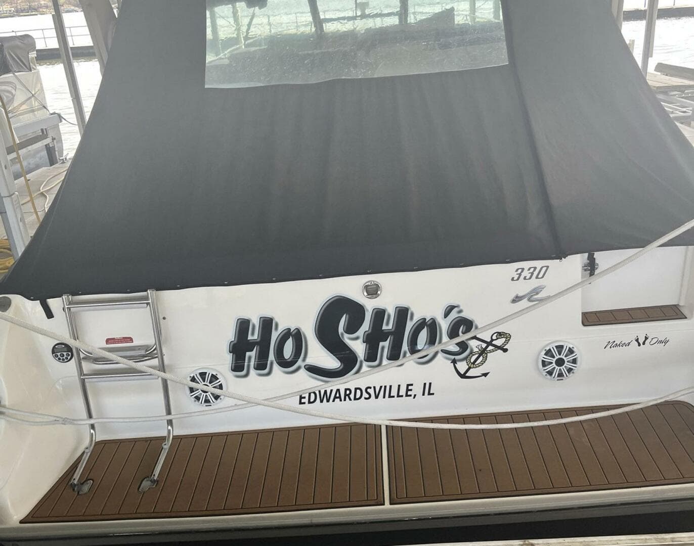 1994 Sea Ray 330 Express Cruiser — photo 18