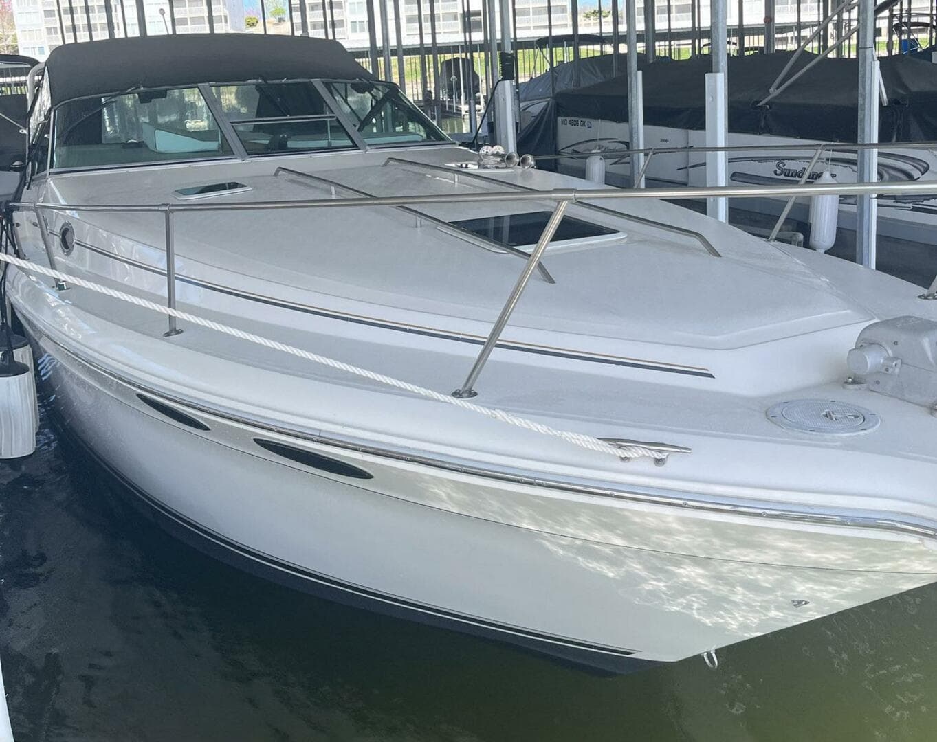 1994 Sea Ray 330 Express Cruiser — photo 23