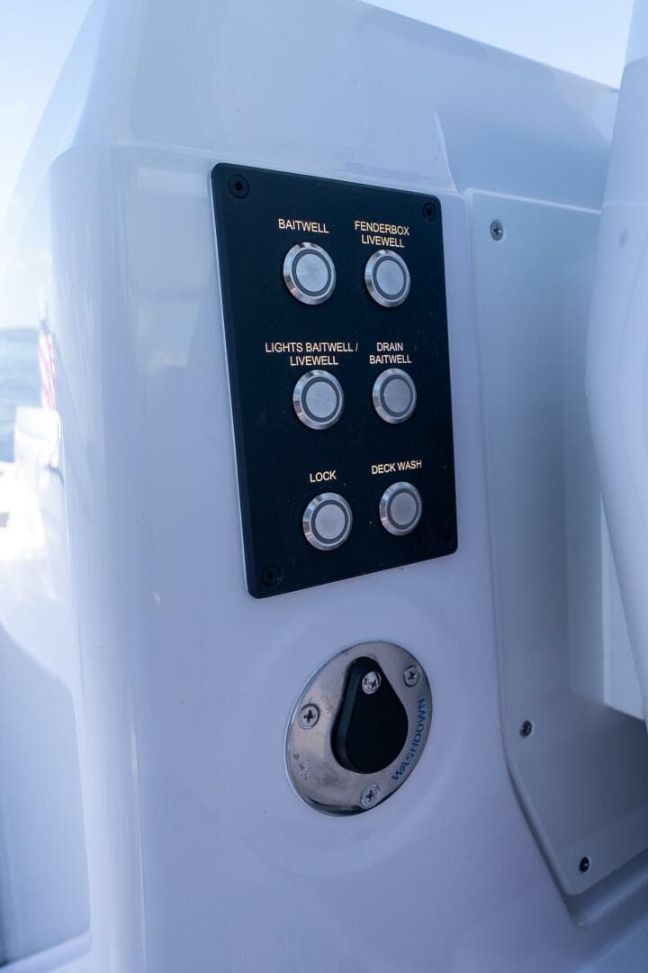 2025 Axopar Ccx Center Console — photo 32