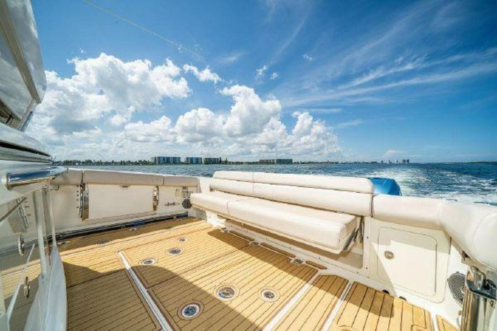 2017 Boston Whaler 42 Outrage — photo 16