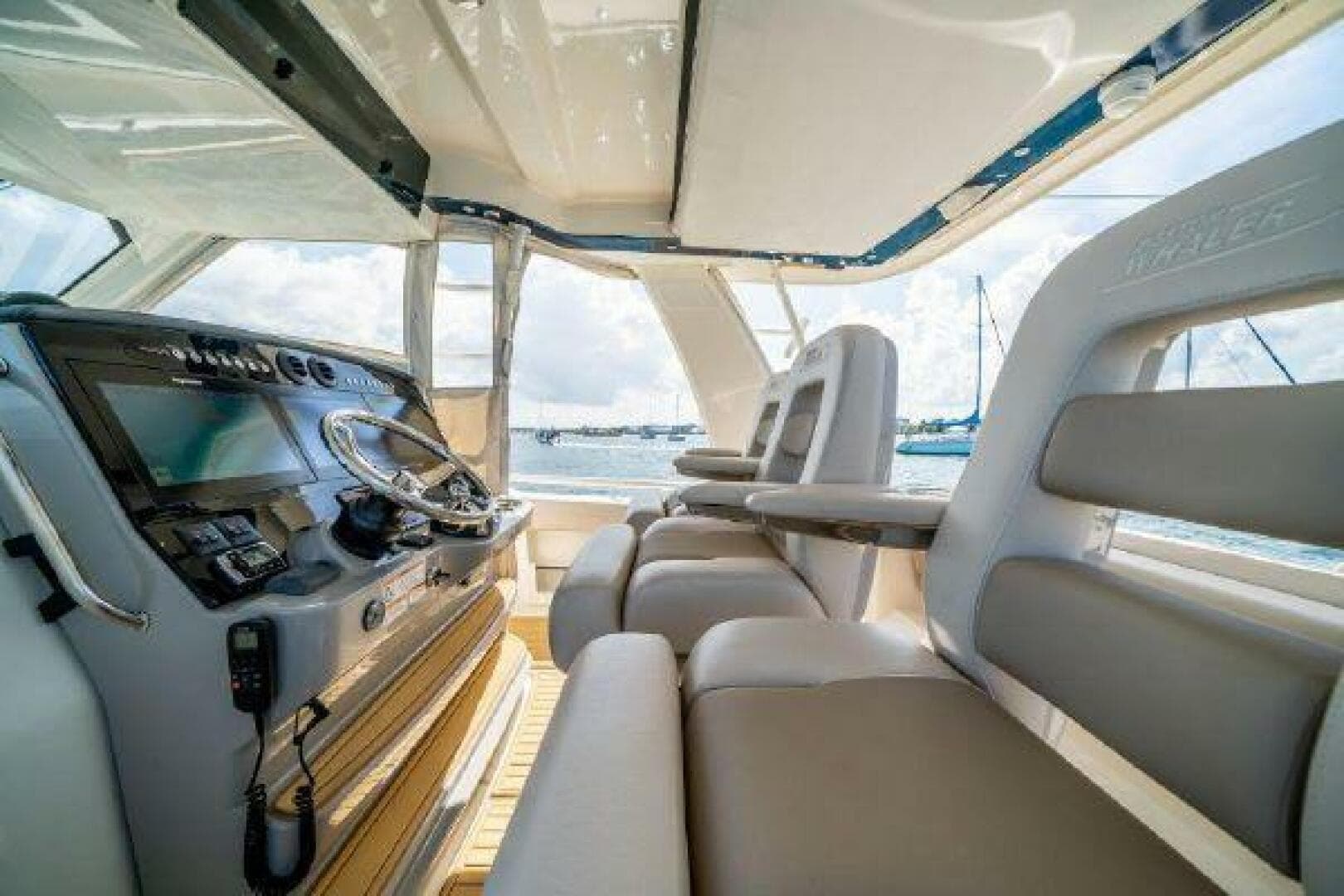 2017 Boston Whaler 42 Outrage — photo 35
