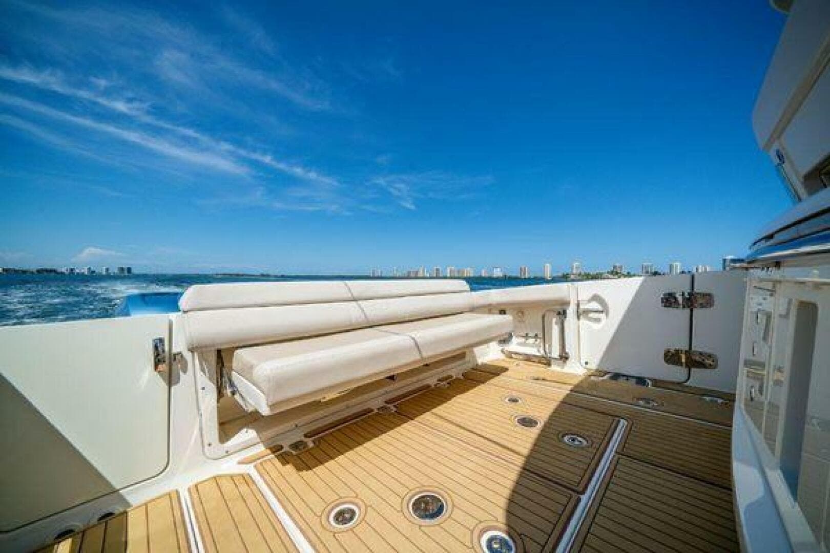 2017 Boston Whaler 42 Outrage — photo 15