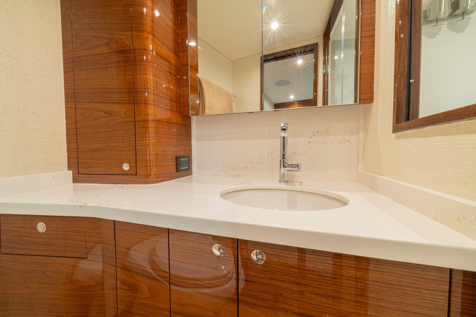 2022 Jarrett Bay — photo 78