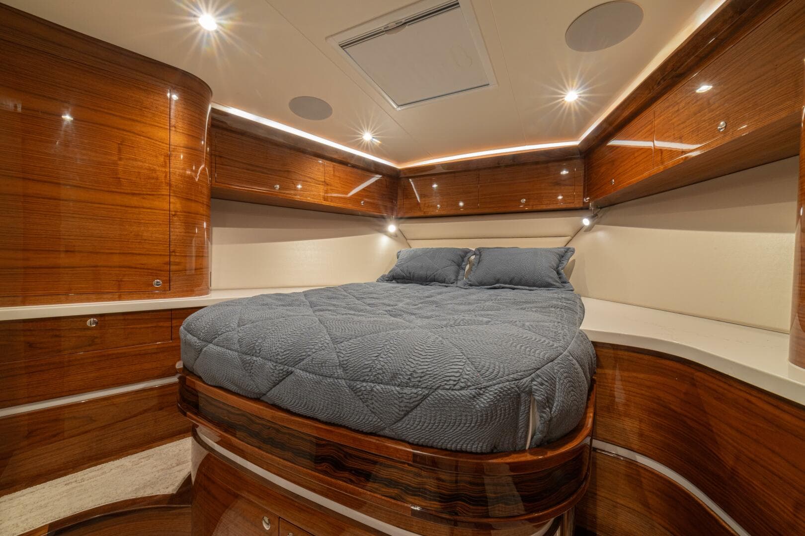 2022 Jarrett Bay — photo 84